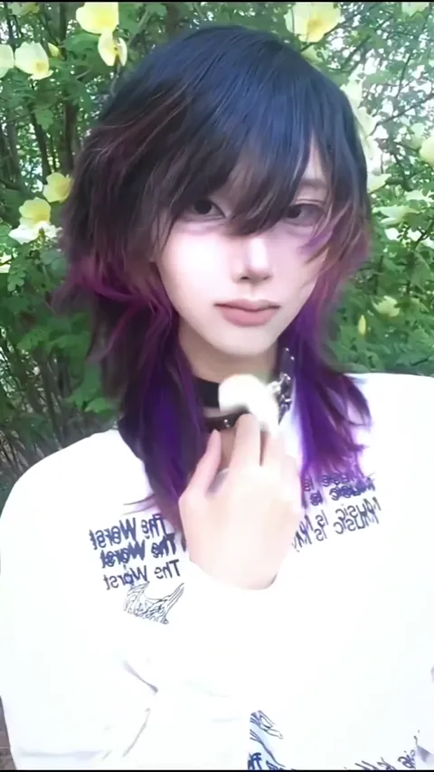Blackberry hair color