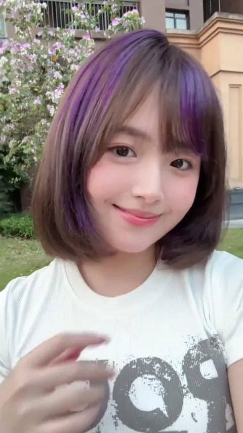 Iris hair color